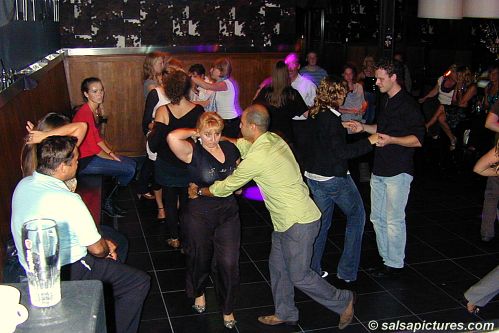 Salsa in Maastricht: Cafe Cliniq